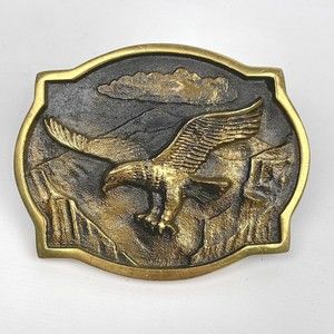 VTG 1983 Patriotic Flying Eagle Solid Brass Belt Buckle Heritage Mint Collection